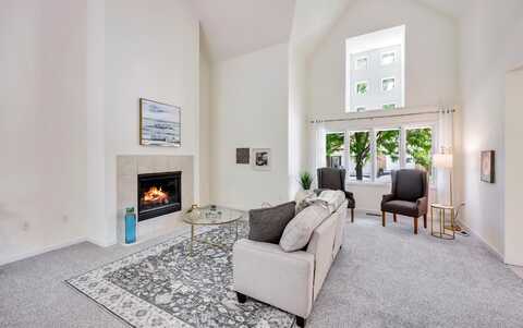 7913 COURTYARD Drive, Madison, WI 53719