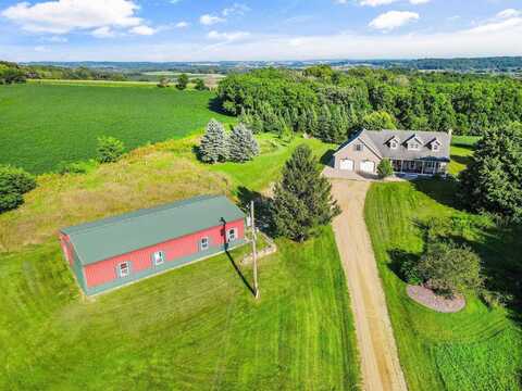 8542 Bakken Road, Mount Horeb, WI 53572