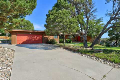 540 Navajo, Los Alamos, NM 87544
