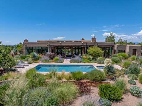 20 Picacho Peak Drive, Santa Fe, NM 87506