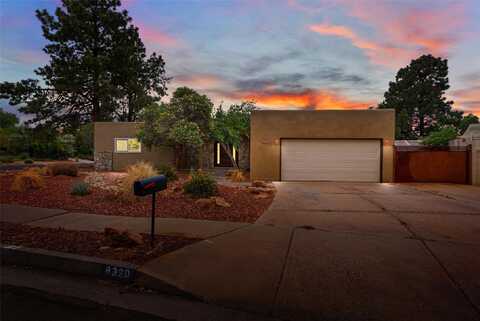 8320 Cherry Hills Drive NE, Albuquerque, NM 87111