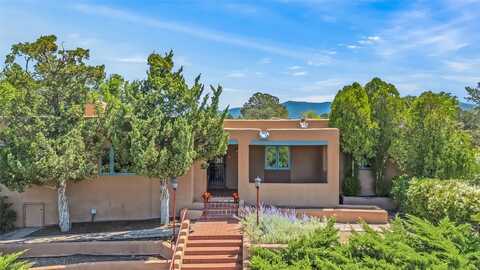 1451 Don Gaspar Avenue, Santa Fe, NM 87505