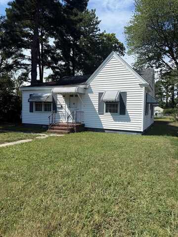 23 JOHNSON STREET, ONANCOCK, VA 23417