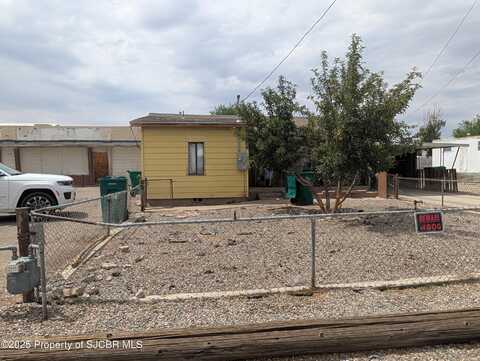 1033 SMITH Lane, Farmington, NM 87401