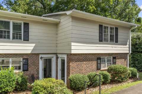 47 Summer Creek Drive, Spartanburg, SC 29307