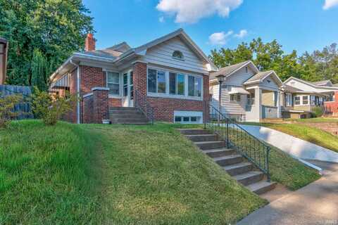 3009 W Franklin Street, Evansville, IN 47712