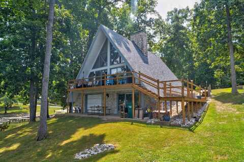 204 W Pine Drive, Santa Claus, IN 47579