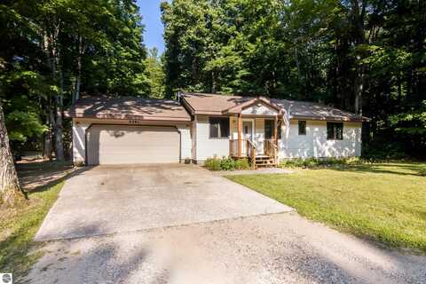 3391 W Bear Lake Road, Kalkaska, MI 49646