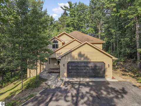 4344 Audubon Drive, Traverse City, MI 49686