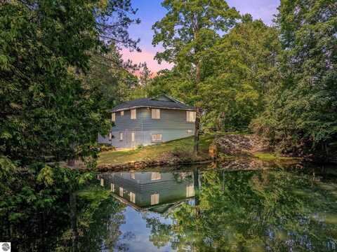 4613 N 35 Road, Manton, MI 49663
