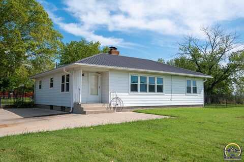 3532 E K-68 HWY, Quenemo, KS 66451