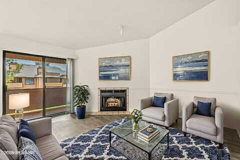 1686 W Wood Bridge Court, Tucson, AZ 85746