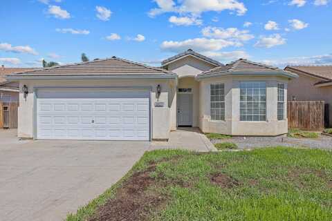 2821 Stonecrest Way, Hanford, CA 93230