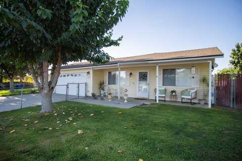 2250 W Aurora Avenue, Porterville, CA 93257