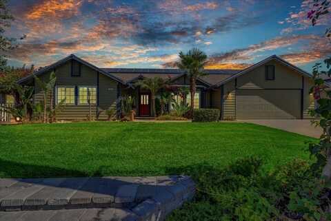 1454 Cedar Lane, Lemoore, CA 93245