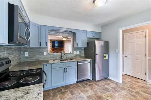 1017 Glendale Drive, Greensboro, NC 27406