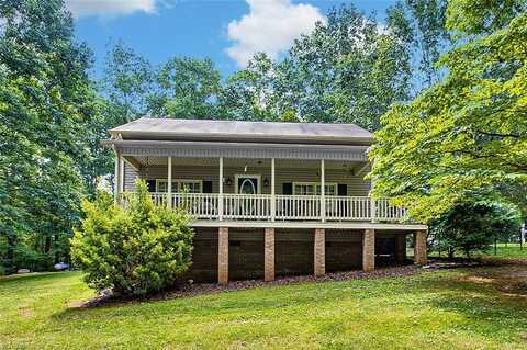 1525 Idlebrook Trail, Asheboro, NC 27205