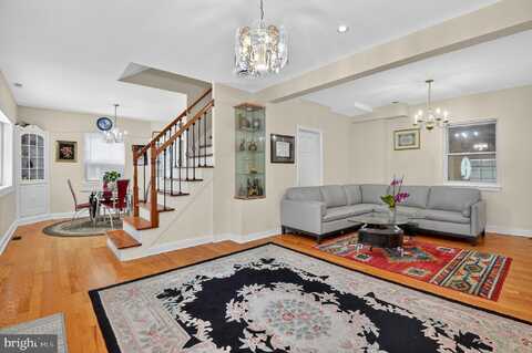 10704 NEW HAMPSHIRE AVENUE, SILVER SPRING, MD 20903