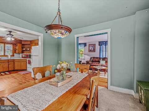 137 HAGEMAN STREET, BERKELEY SPRINGS, WV 25411