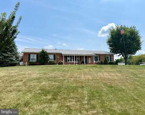 20 WARWICK COURT, CHAMBERSBURG, PA 17201