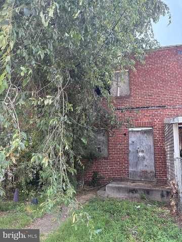 2919 THOMPSON STREET, CAMDEN, NJ 08105