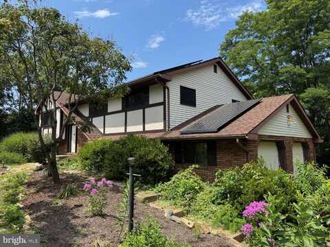 5007 SNYDER MILL ROAD, SPRING GROVE, PA 17362