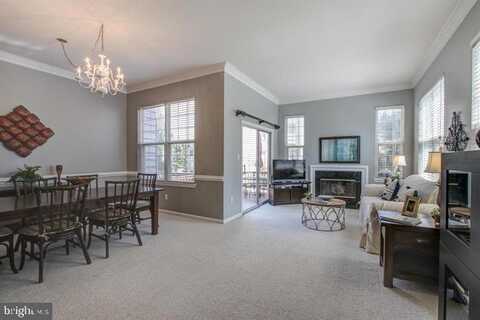 46740 GRAHAM COVE SQ, STERLING, VA 20165