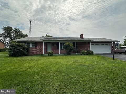 594 SHADYSIDE DRIVE, CHAMBERSBURG, PA 17202