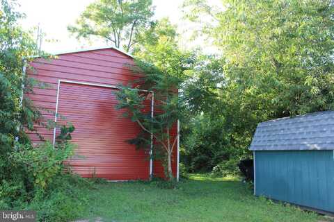110 S 17TH STREET, TOWER CITY, PA 17980