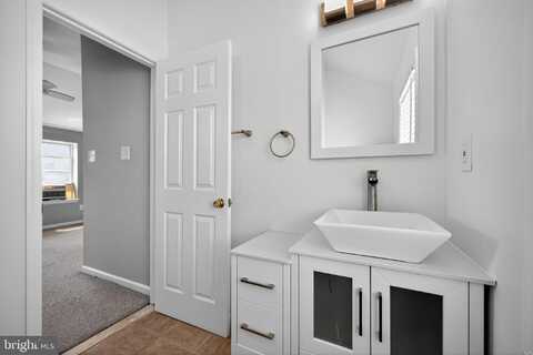 2524 EDGEMONT STREET, PHILADELPHIA, PA 19125