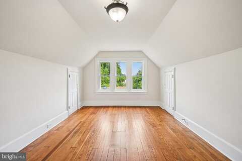 120 GRACE STREET, MONT CLARE, PA 19453