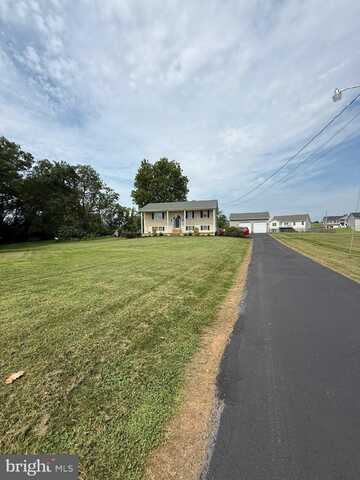 175 WILLIS DRIVE, BUNKER HILL, WV 25413
