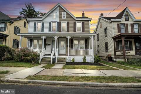 54 W RIDGE STREET, CARLISLE, PA 17013