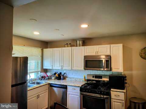 1311 CHAPELWOOD LANE, CAPITOL HEIGHTS, MD 20743