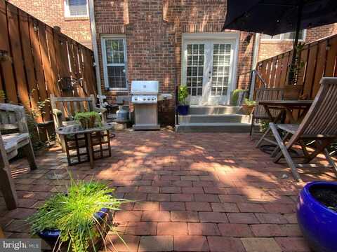 2510 S WALTER REED DRIVE, ARLINGTON, VA 22206