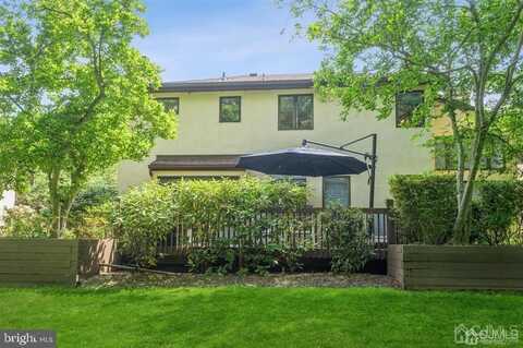 520 SAYRE DRIVE, PRINCETON, NJ 08540