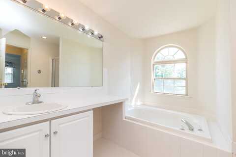 106 LARKSPUR COURT, CHALFONT, PA 18914