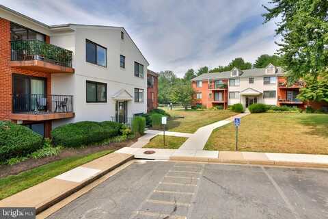 125 CLUBHOUSE DRIVE SW, LEESBURG, VA 20175