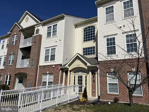 2000 WHISPERING PONDS COURT, SALISBURY, MD 21804