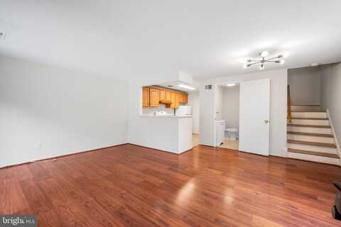 9453 CHADBURN PLACE, MONTGOMERY VILLAGE, MD 20886
