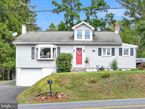 7 E 2ND MOUNTAIN ROAD, POTTSVILLE, PA 17901