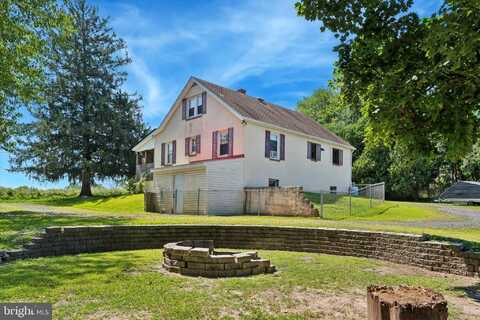 234 COLEBROOKDALE ROAD, BOYERTOWN, PA 19512