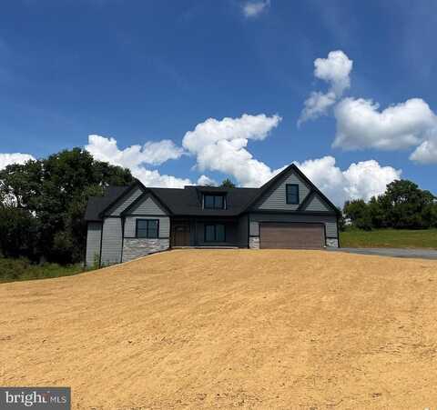 39 FALKIRK DRIVE, MARTINSBURG, WV 25403