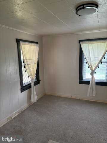 502 KENYON AVENUE, LEWISTOWN, PA 17044