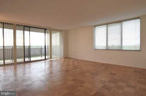 5225 POOKS HILL ROAD, BETHESDA, MD 20814