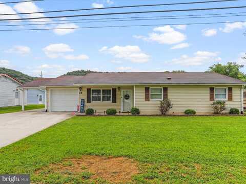 25 S HUMMINGBIRD STREET, KEYSER, WV 26726