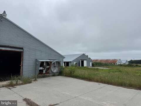 7193 BULLBEGGER ROAD, WITHAMS, VA 23488
