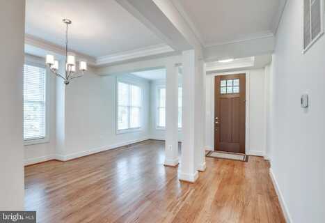 6665 FAYETTE STREET, HAYMARKET, VA 20169
