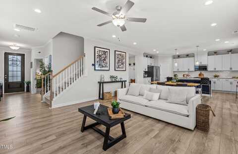 25 Hartford Lane, Fuquay Varina, NC 27526