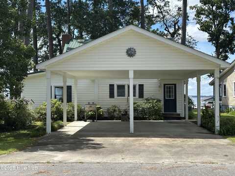 645 Island View Road, Bath, NC 27808